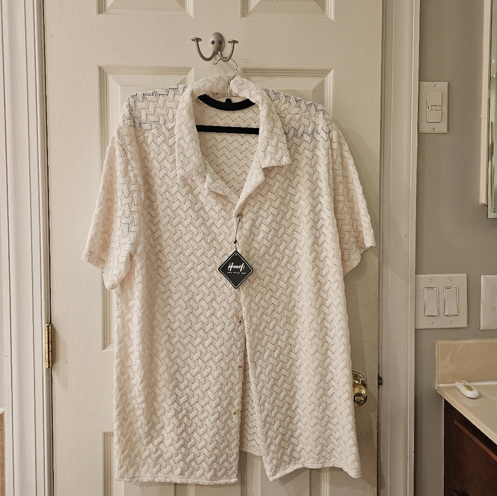 Hoooyi White Button Up